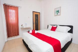 Reddoorz Near Plaza Araya Malang Hotel Blimbing  ห้อง รูปภาพ